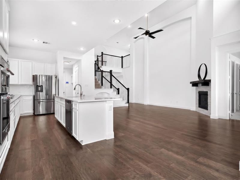6504 Dynamite Drive, McKinney TX 75070 - Photo 6