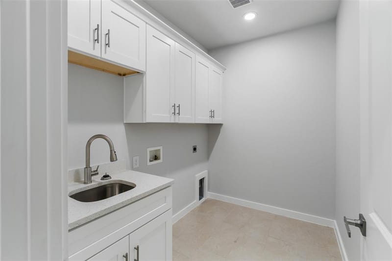 548 Highview Court, Godley TX 76044 - Photo 18