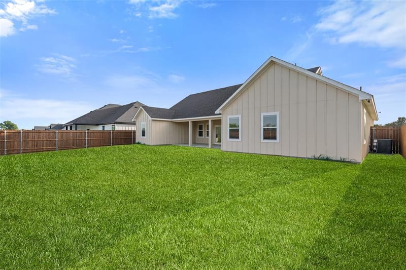 548 Highview Court, Godley TX 76044 - Photo 31