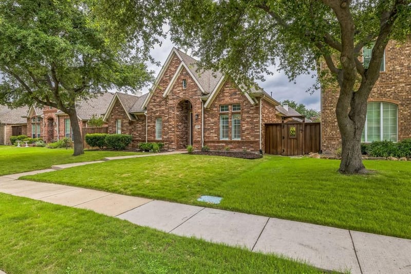 4471 Chandler Drive, Frisco TX 75034 - Photo 3