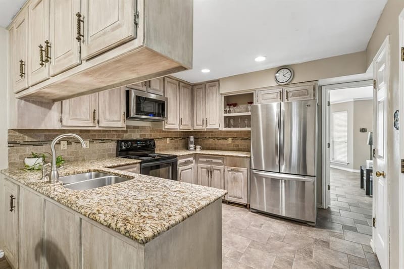 3101 Becky Court, Garland TX 75044 - Photo 10