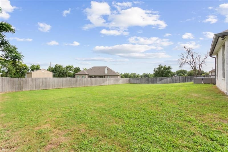 205 Fox Run Lane, Robinson TX 76706 - Photo 31