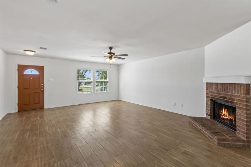 1336 Connie Street, Burleson TX 76028 - Photo 4