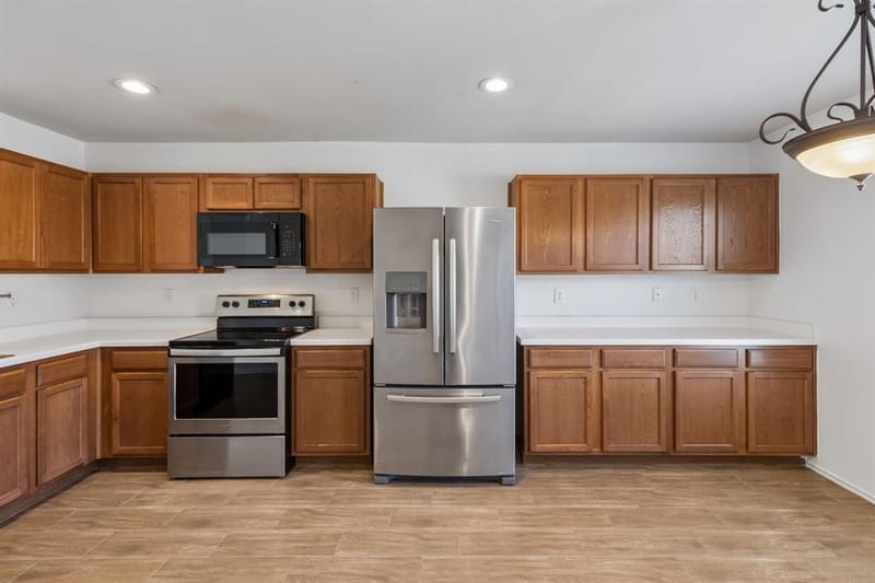 1336 Connie Street, Burleson TX 76028 - Photo 8