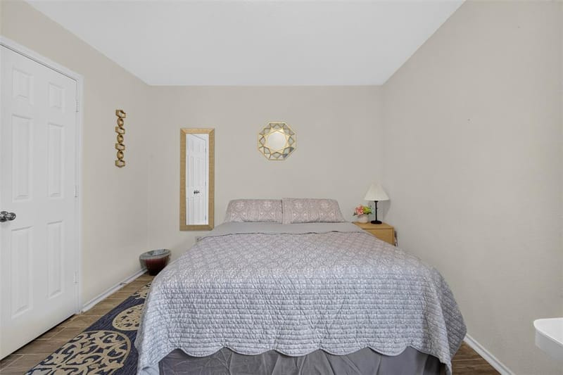 119 Matamoros Street, Grand Prairie TX 75051 - Photo 22