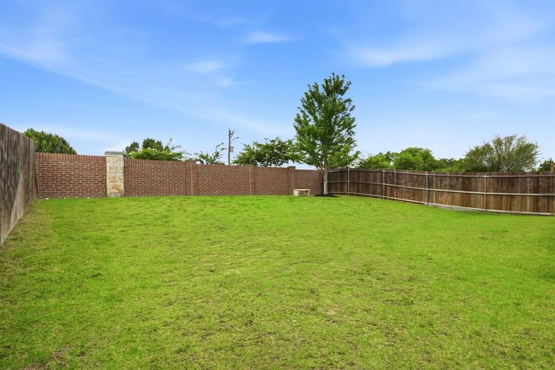 2115 Victoria Lane, Princeton TX 75407 - Photo 36