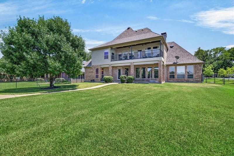 308 Saint Andrews Drive, Mabank TX 75156 - Photo 3