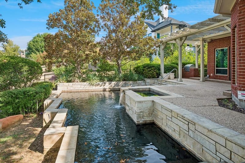 7501 Sweetgum Drive, Irving TX 75063 - Photo 2