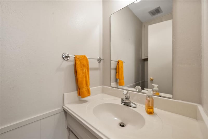 1104 Arlena Drive, Arlington TX 76012 - Photo 20