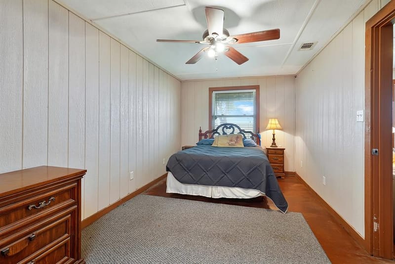 1010 County Road 382, Era TX 76238 - Photo 17