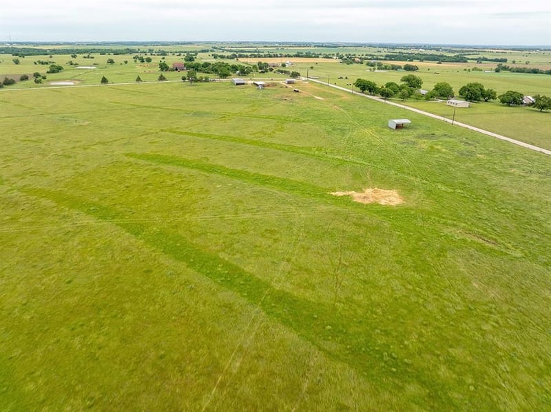 1010 County Road 382, Era TX 76238 - Photo 35