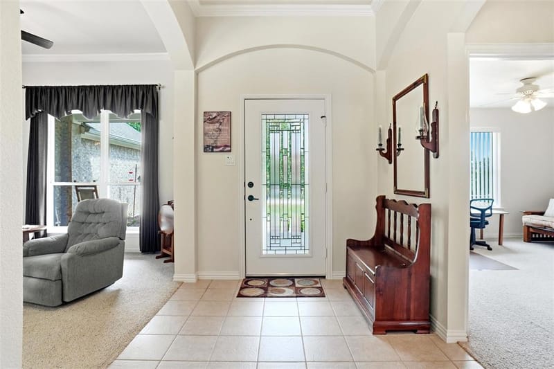 114 Bolivar Drive, Weatherford TX 76085 - Photo 2