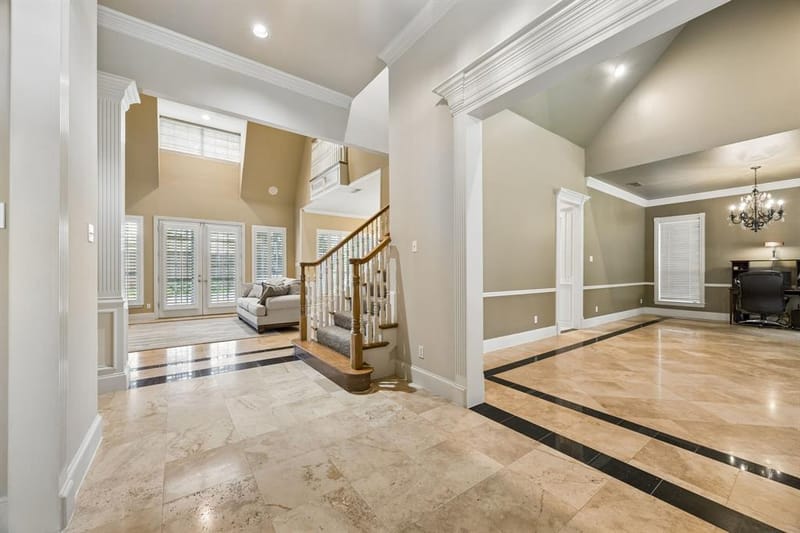 6825 Oak Park Lane, Plano TX 75023 - Photo 9