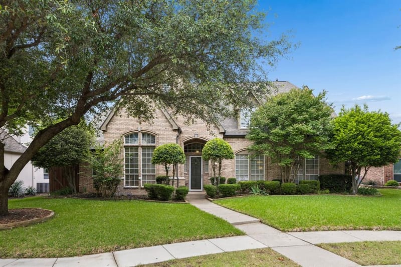 6825 Oak Park Lane, Plano TX 75023 - Photo 4