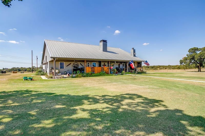 207 Trails End, Poolville TX 76487 - Photo 6