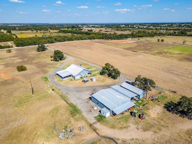 207 Trails End, Poolville TX 76487 - Photo 38