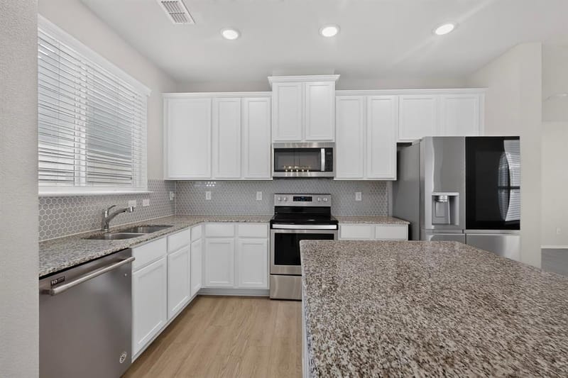 6009 Driscoll Lane, Providence Village TX 76227 - Photo 8