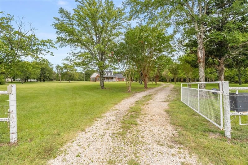 10495 Holly Creek Road, Terrell TX 75160 - Photo 5