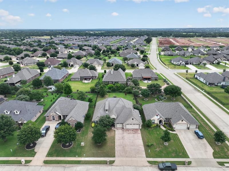 3545 Abes Landing Drive, Granbury TX 76049 - Photo 36