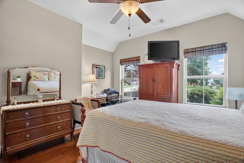 3545 Abes Landing Drive, Granbury TX 76049 - Photo 20