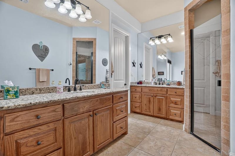 3545 Abes Landing Drive, Granbury TX 76049 - Photo 24