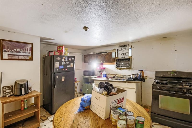 1012 E Jefferson Street, Waxahachie TX 75165 - Photo 7