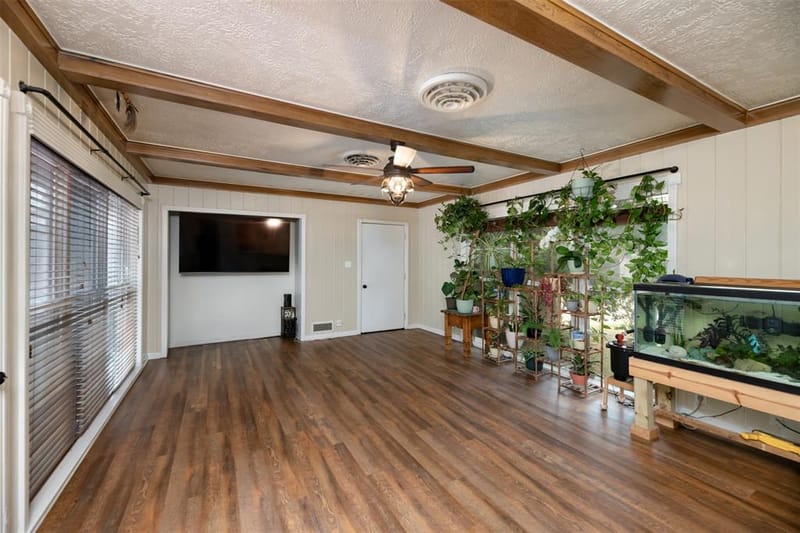 1202 NW 4th Avenue, Mineral Wells TX 76067 - Photo 17