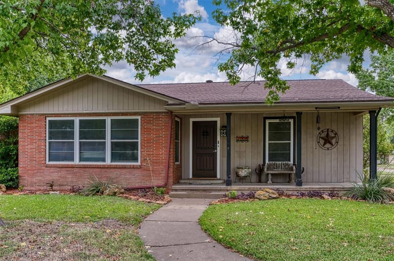 1202 NW 4th Avenue, Mineral Wells TX 76067 - Photo 7