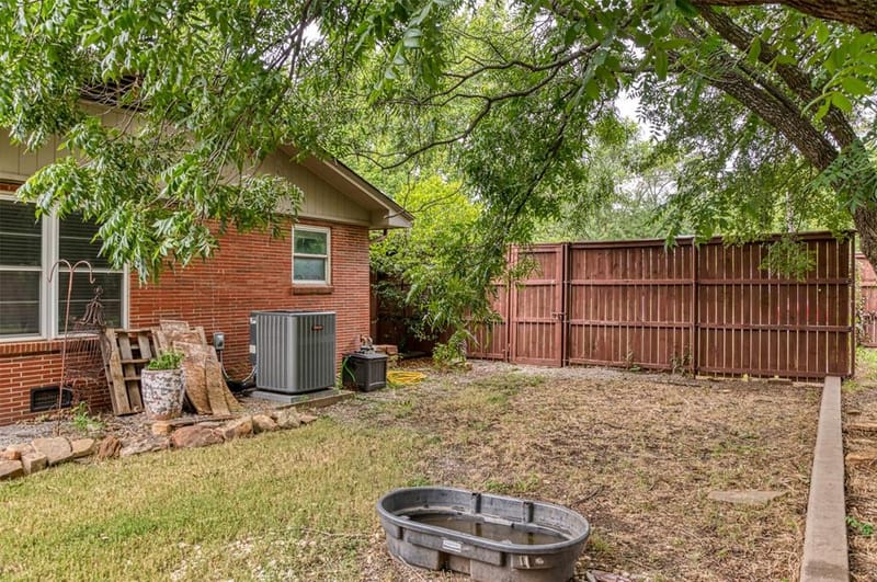 1202 NW 4th Avenue, Mineral Wells TX 76067 - Photo 34