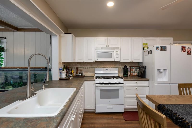 1202 NW 4th Avenue, Mineral Wells TX 76067 - Photo 14