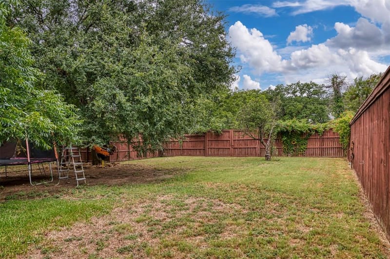 1202 NW 4th Avenue, Mineral Wells TX 76067 - Photo 31