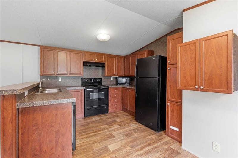 500 N Moreland Street, De Leon TX 76444 - Photo 4