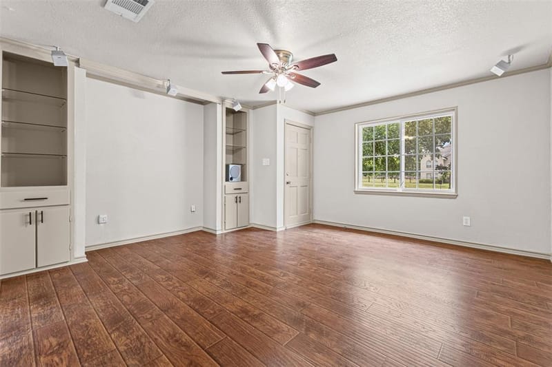 6709 Gillis Johnson Street, Fort Worth TX 76179 - Photo 6