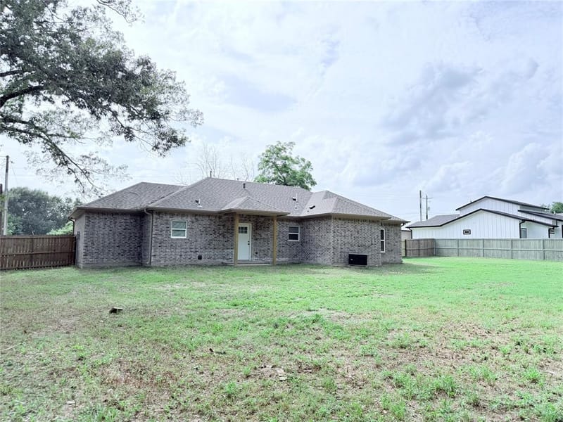 449 Cypress Street, Pittsburg TX 75686 - Photo 7