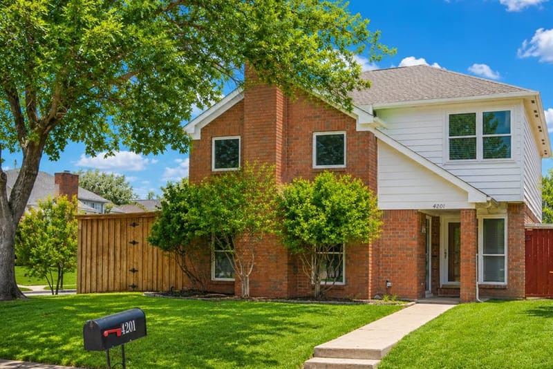 4201 Phoenix, Carrollton TX 75010 - Photo 2