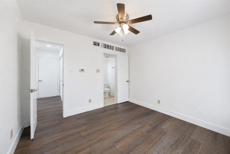 4201 Phoenix, Carrollton TX 75010 - Photo 10
