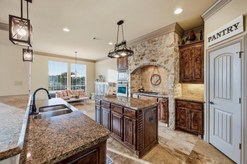 5062 White Pine Drive, Royse City TX 75189 - Photo 10