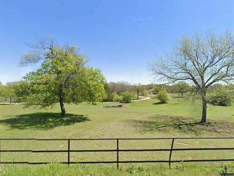 904 W Old Garner Road, Weatherford TX 76088