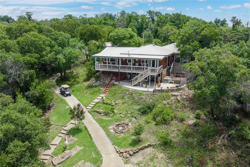 6976 Shamrock Drive, Brownwood TX 76801 - Photo 2