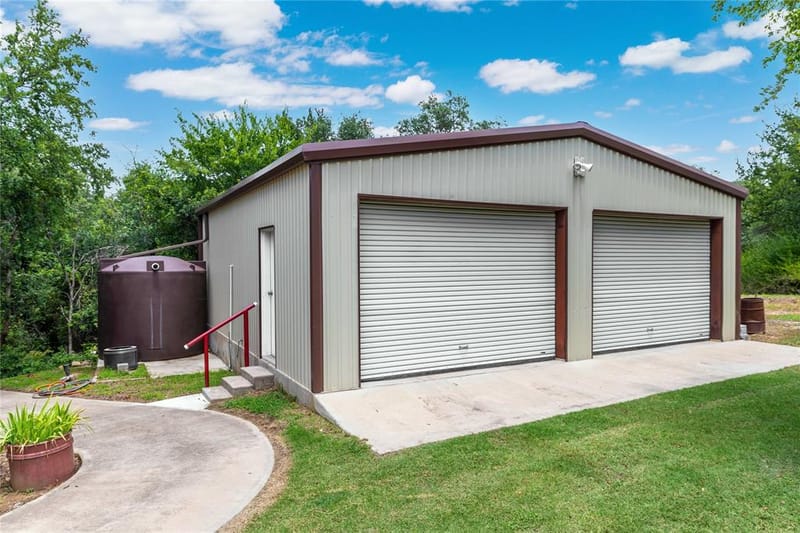 6976 Shamrock Drive, Brownwood TX 76801 - Photo 10