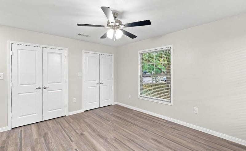 1706 Henderson Court, Irving TX 75061 - Photo 12