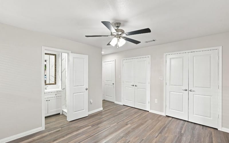 1706 Henderson Court, Irving TX 75061 - Photo 5