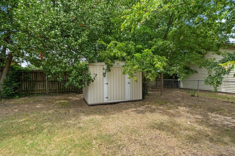 2 Finley Circle, Krum TX 76249 - Photo 30
