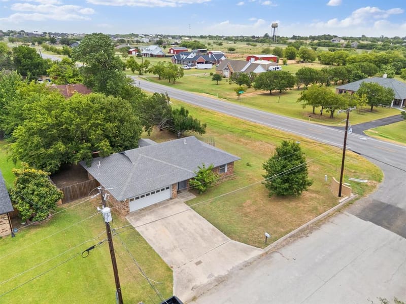 2 Finley Circle, Krum TX 76249 - Photo 34