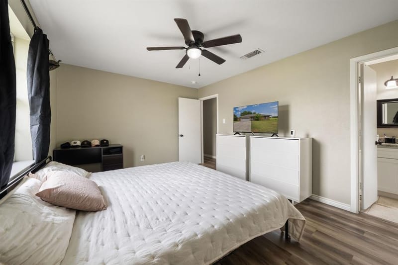 2 Finley Circle, Krum TX 76249 - Photo 21