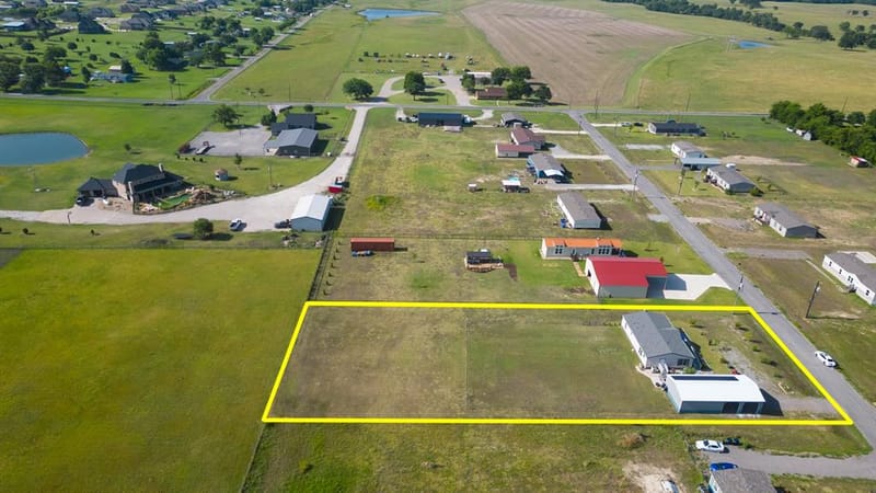 1113 Caroline Court, Howe TX 75459 - Photo 6