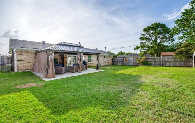 2616 Shady Brook Drive, Bedford TX 76021 - Photo 20