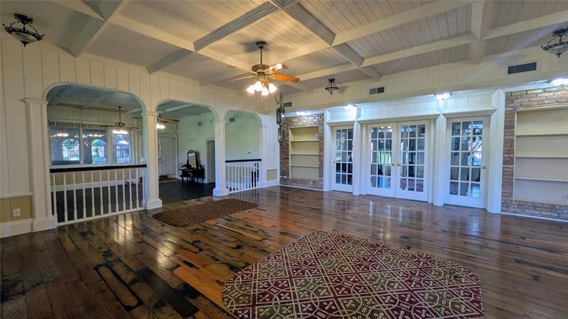 1431 S Houston School Road, Lancaster TX 75146 - Photo 25