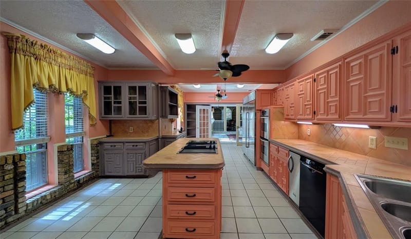 1431 S Houston School Road, Lancaster TX 75146 - Photo 21