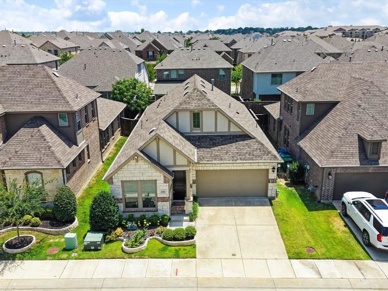 2256 Briar Ridge Trail, Carrollton TX 75010 - Photo 7